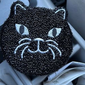 Brand new cat sponge